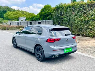 Volkswagen Golf 2021 280TSI DSG R-Line exterior foto 6