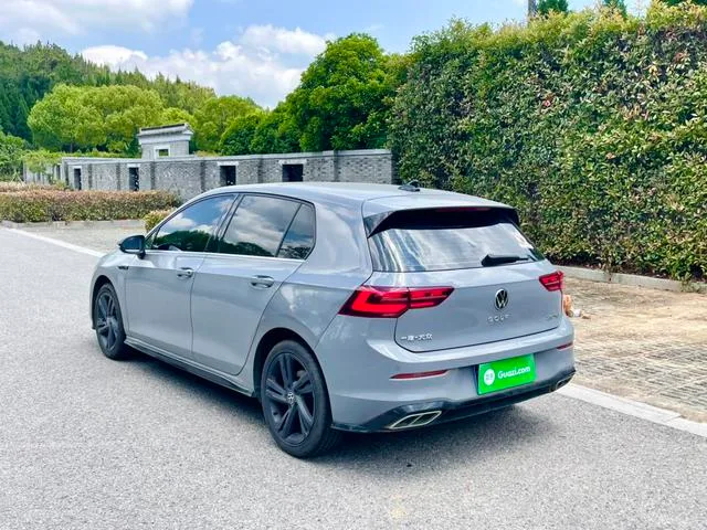 Volkswagen Golf 2021 280TSI DSG R-Line exterior foto 6