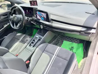 Volkswagen Golf 2021 280TSI DSG R-Line interior foto 17