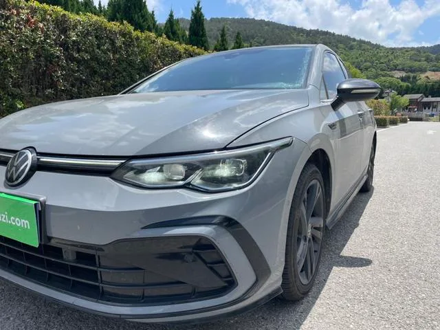 Volkswagen Golf 2021 280TSI DSG R-Line interior foto 18