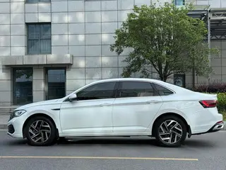 Volkswagen Sagitar 2024 300TSI DSG Premium Edition exterior photo 7