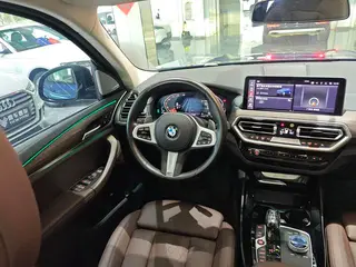 BMW X3 2022 xDrive30i Líder M Traje de noche Yao interior foto 13 BMW X3 2022 xDrive30i Líder M Traje de noche Yao interior foto 13