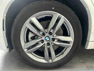 BMW X2 2023 sDrive25i M Traje todoterreno exterior foto 3 BMW X2 2023 sDrive25i M Traje todoterreno exterior foto 3