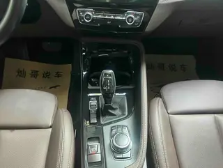 BMW X2 2023 sDrive25i M Traje todoterreno interior foto 11 BMW X2 2023 sDrive25i M Traje todoterreno interior foto 11