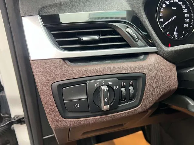BMW X1 2021 Reforma sDrive20Li Tipo de lujo exterior foto 8 BMW X1 2021 Reforma sDrive20Li Tipo de lujo exterior foto 8