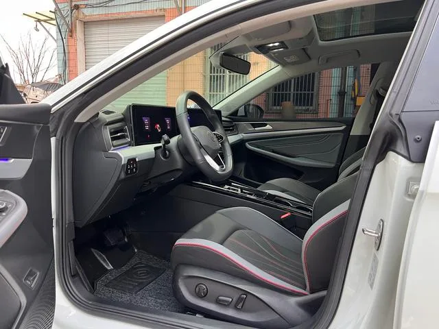 Volkswagen Lamando 2024 Lamando L 280TSI DSG Versión caliente interior foto 7