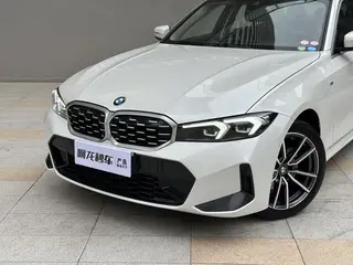 BMW 3 Series 2023 325Li M Conjunto deportivo exterior foto 3 BMW 3 Series 2023 325Li M Conjunto deportivo exterior foto 3