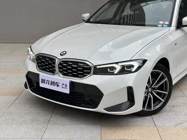 BMW 3 Series 2023 325Li M Conjunto deportivo exterior foto 3 BMW 3 Series 2023 325Li M Conjunto deportivo exterior foto 3
