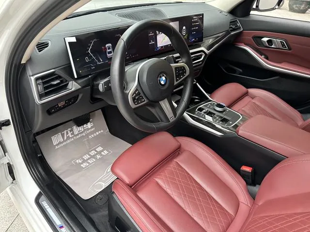 BMW 3 Series 2023 325Li M Conjunto deportivo interior foto 15 BMW 3 Series 2023 325Li M Conjunto deportivo interior foto 15