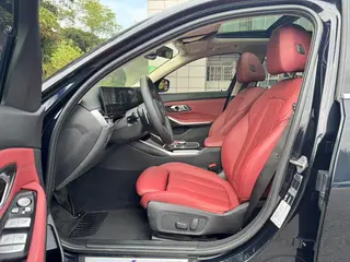 BMW 3 Series 2023 320Li M Sports suit exterior photo 4 BMW 3 Series 2023 320Li M Sports suit exterior photo 4