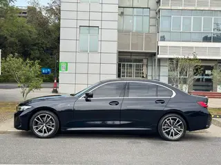 BMW 3 Series 2023 320Li M Sports suit exterior photo 8 BMW 3 Series 2023 320Li M Sports suit exterior photo 8