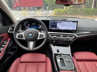 BMW 3 Series 2023 320Li M Sports suit interior photo 14 BMW 3 Series 2023 320Li M Sports suit interior photo 14