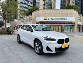 BMW X2 2023 sDrive25i M Edición nocturna deportiva exterior foto 3 BMW X2 2023 sDrive25i M Edición nocturna deportiva exterior foto 3