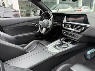 BMW Z4 2019 sDrive 25i M Sports Night Suit exterior photo 4 BMW Z4 2019 sDrive 25i M Sports Night Suit exterior photo 4