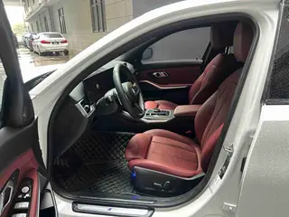 BMW 3 Series 2023 325i M Sports Night Suit interior photo 14 BMW 3 Series 2023 325i M Sports Night Suit interior photo 14