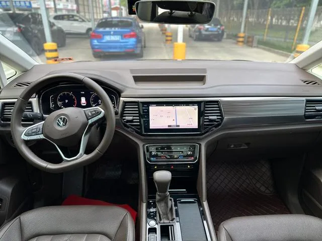 Volkswagen Viloran 2020 330TSI Luxury Edition interior photo 11 Volkswagen Viloran 2020 330TSI Luxury Edition interior photo 11