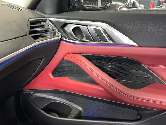 BMW 4 Series 2021 Restyling 425i M Sports suit interior photo 8 BMW 4 Series 2021 Restyling 425i M Sports suit interior photo 8