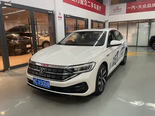 Volkswagen Sagitar 2024 300TSI DSG Превосходная версия