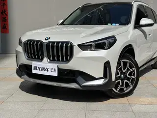 BMW X1 2023 sDrive25Li X Ensemble de conception intérieur photo 12 BMW X1 2023 sDrive25Li X Ensemble de conception intérieur photo 12