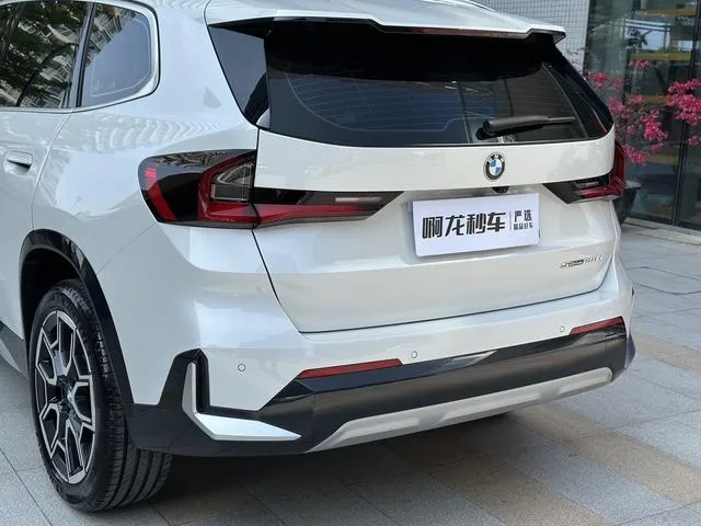BMW X1 2023 sDrive25Li X Ensemble de conception intérieur photo 13 BMW X1 2023 sDrive25Li X Ensemble de conception intérieur photo 13