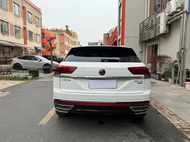 Volkswagen Teramont 2022 Teramont X 380TSI Four-wheel drive Respect Flagship Edition exterior photo 5 Volkswagen Teramont 2022 Teramont X 380TSI Four-wheel drive Respect Flagship Edition exterior photo 5