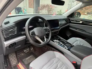 Volkswagen Teramont 2022 Teramont X 380TSI Four-wheel drive Respect Flagship Edition interior photo 12 Volkswagen Teramont 2022 Teramont X 380TSI Four-wheel drive Respect Flagship Edition interior photo 12