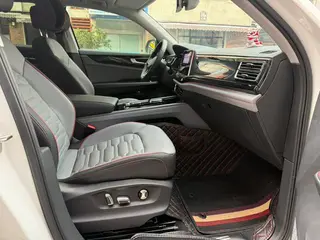 Volkswagen Teramont 2022 Teramont X 380TSI Four-wheel drive Respect Flagship Edition interior photo 14 Volkswagen Teramont 2022 Teramont X 380TSI Four-wheel drive Respect Flagship Edition interior photo 14