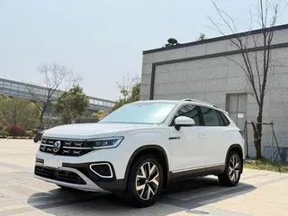 Volkswagen Tayron 2024 330TSI Двухприводный люкс Plus Расширенная версия