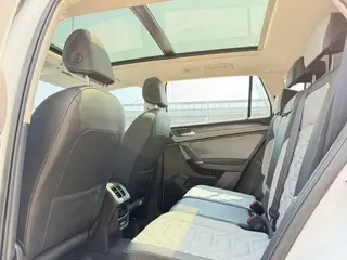 Volkswagen Tayron 2024 330TSI Tracción a dos ruedas de lujo Plus Versión avanzada interior foto 9