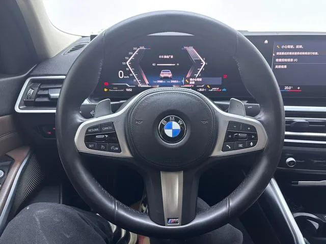 BMW 3 Series 2023 320Li M Sports suit interior photo 13 BMW 3 Series 2023 320Li M Sports suit interior photo 13