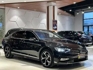 Volkswagen Magotan 2024 200 Diez mil vehículos 330TSI DSG De lujo exterior foto 3