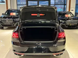 Volkswagen Magotan 2024 200 Diez mil vehículos 330TSI DSG De lujo interior foto 16