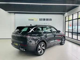 Volkswagen Tavendor 2023 380TSI Four-wheel drive R-Line Cruise Edition interior photo 15