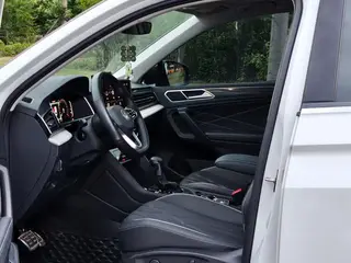 Volkswagen Tiguan L 2022 330TSI Transmission automatique à deux roues motrices R-Line Version de plus en plus extérieur photo 4
