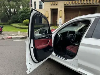 BMW X3 2022 xDrive25i M Conjunto deportivo interior foto 16 BMW X3 2022 xDrive25i M Conjunto deportivo interior foto 16