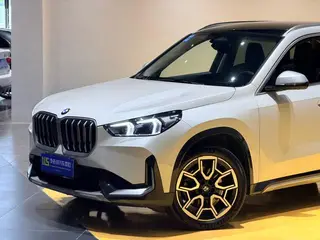 BMW X1 2023 sDrive25Li X Traje de diseño exterior foto 7 BMW X1 2023 sDrive25Li X Traje de diseño exterior foto 7