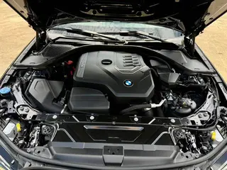 BMW 3 Series 2023 325i M Conjunto deportivo interior foto 16 BMW 3 Series 2023 325i M Conjunto deportivo interior foto 16