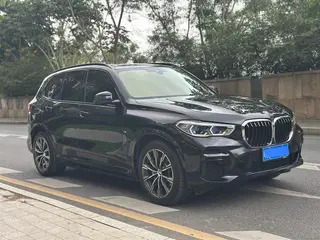 BMW X5 2021 xDrive30i M Conjunto deportivo exterior foto 3 BMW X5 2021 xDrive30i M Conjunto deportivo exterior foto 3
