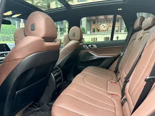 BMW X5 2021 xDrive30i M Conjunto deportivo exterior foto 10 BMW X5 2021 xDrive30i M Conjunto deportivo exterior foto 10