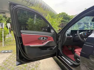BMW 3 Series 2023 325Li M Ensemble de sport extérieur photo 7