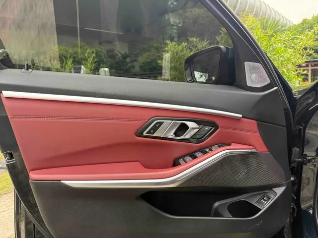 BMW 3 Series 2023 325Li M Ensemble de sport intérieur photo 17