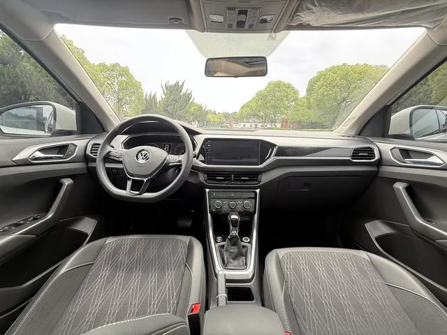 Volkswagen T-Cross 2021 280TSI DSG Version confortable extérieur photo 6