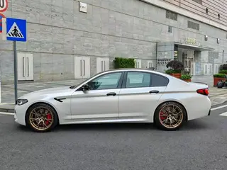 BMW M5 2021 M5 exterior foto 3 BMW M5 2021 M5 exterior foto 3