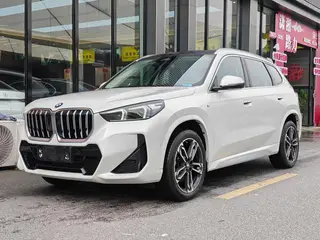 BMW X1 2023 sDrive25Li M Ensemble de sport
