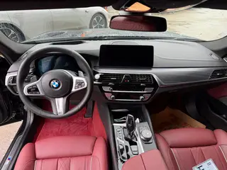 BMW 5 Series 2022 Reforma 530Li Tipo de lujo M Conjunto deportivo interior foto 11 BMW 5 Series 2022 Reforma 530Li Tipo de lujo M Conjunto deportivo interior foto 11