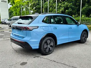 Volkswagen Tiguan L 2024 Pro 380TSI Quatre roues motrices R-Line Version de la sagesse intérieur photo 13