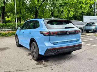 Volkswagen Tiguan L 2024 Pro 380TSI Quatre roues motrices R-Line Version de la sagesse intérieur photo 15