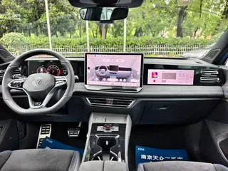 Volkswagen Tiguan L 2024 Pro 380TSI Quatre roues motrices R-Line Version de la sagesse intérieur photo 20