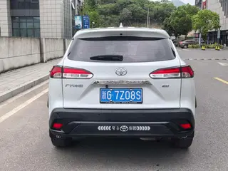 Toyota Frontlander 2023 2.0L CVT Versión líder exterior foto 4