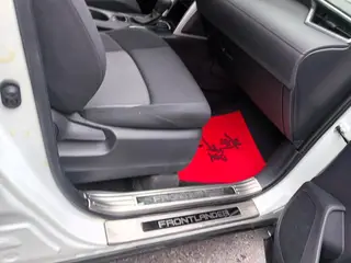 Toyota Frontlander 2023 2.0L CVT Versión líder interior foto 18